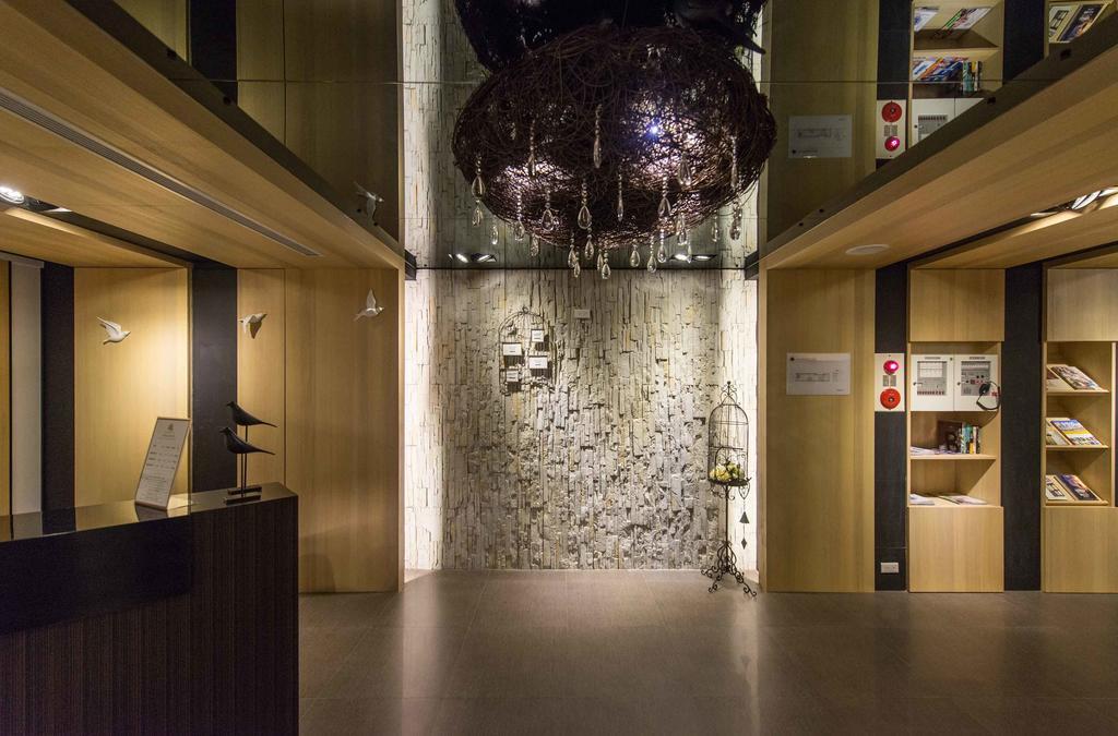 Royal Rose Hotel Ximen Taipei Bagian luar foto