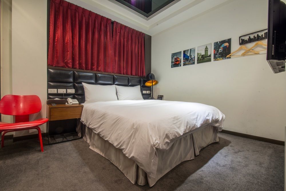 Royal Rose Hotel Ximen Taipei Bagian luar foto